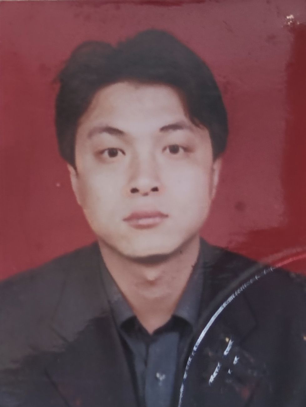 于宏伟头像