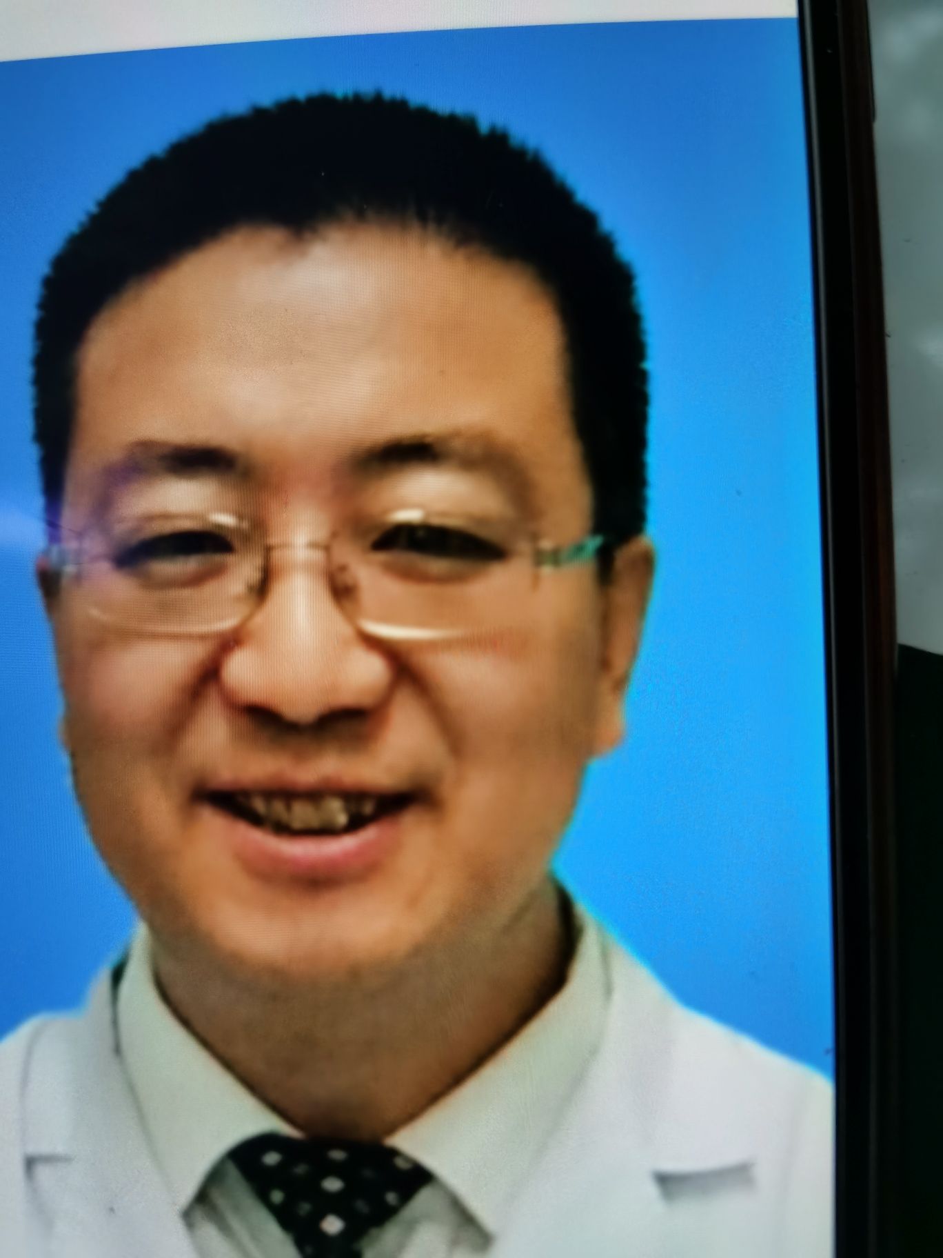 杨恒头像