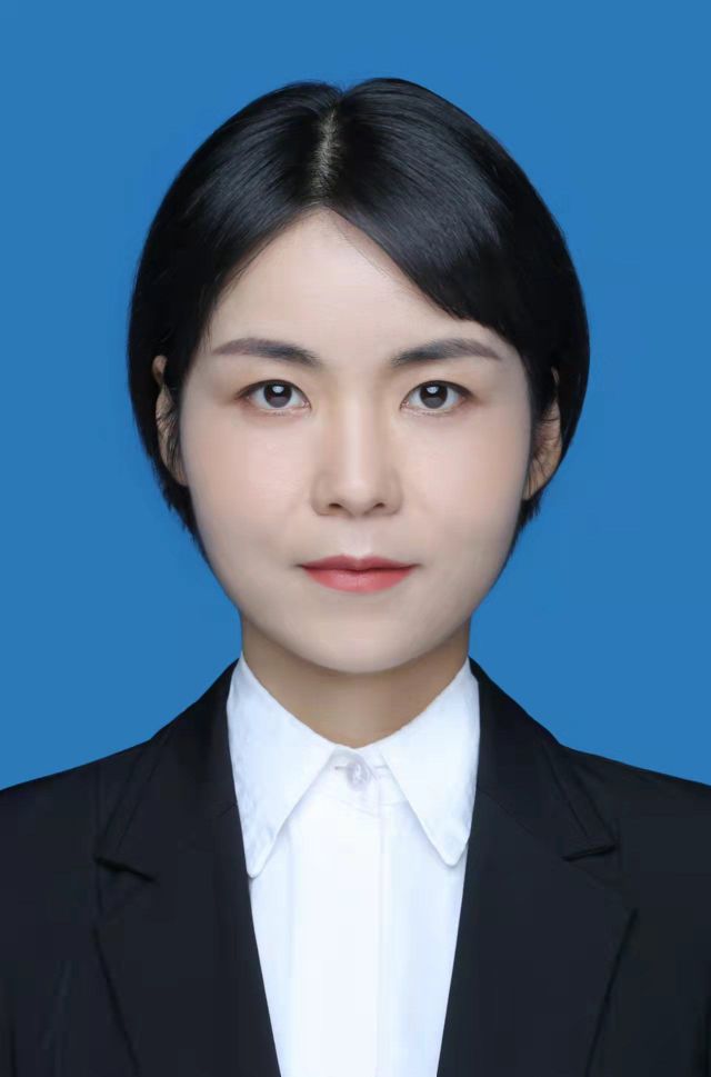 屈昕头像