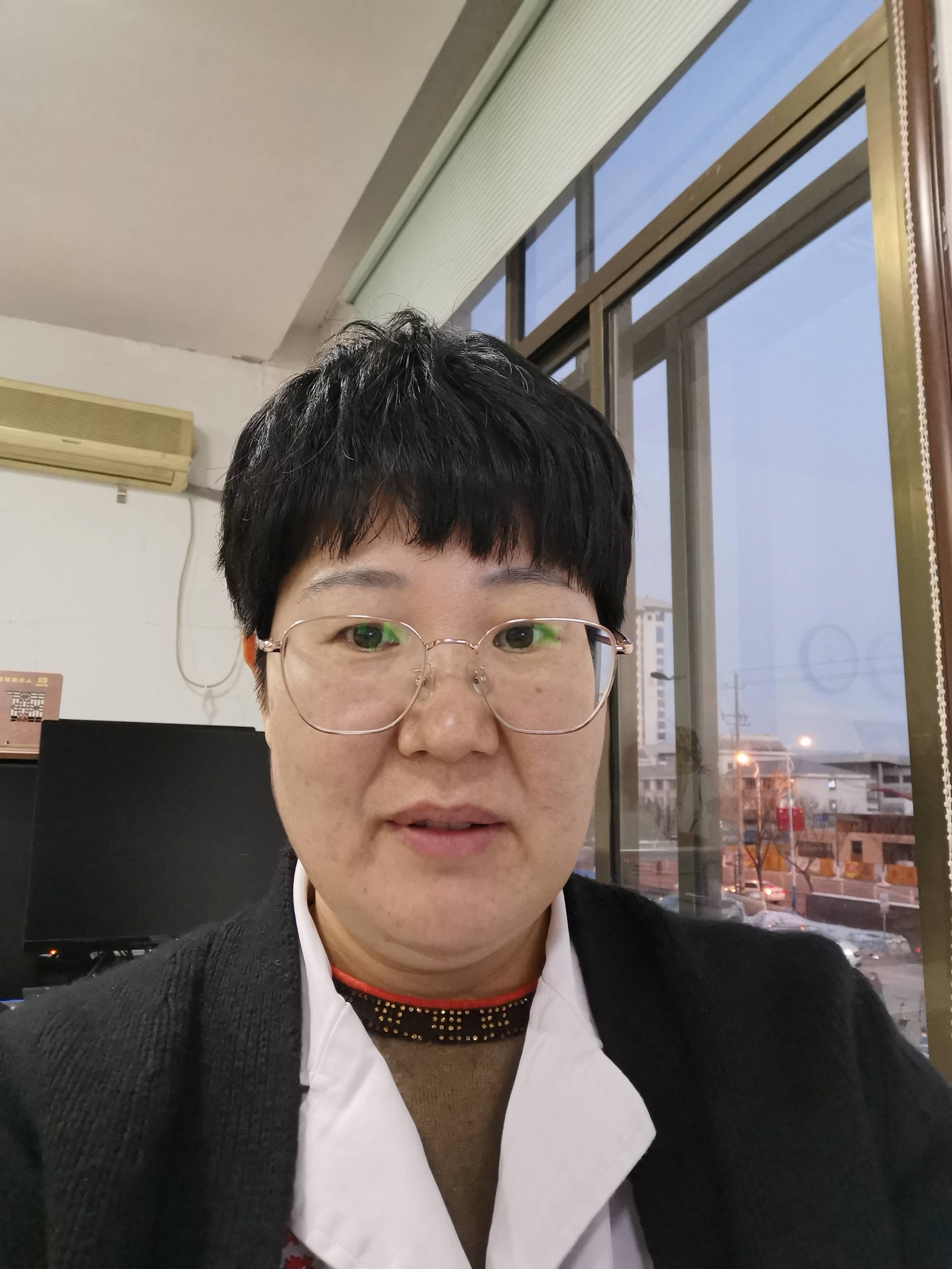 孙爱丽头像
