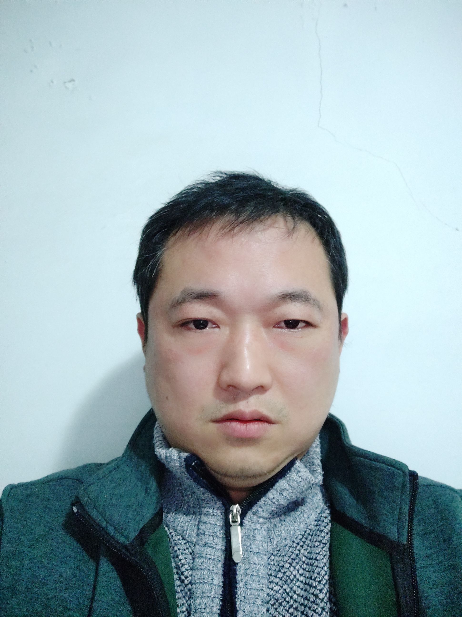 汪琳头像
