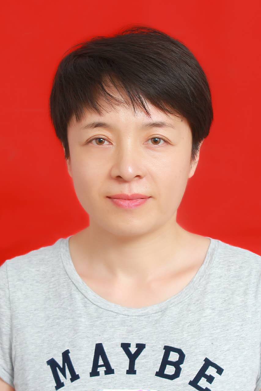 蔡荣头像