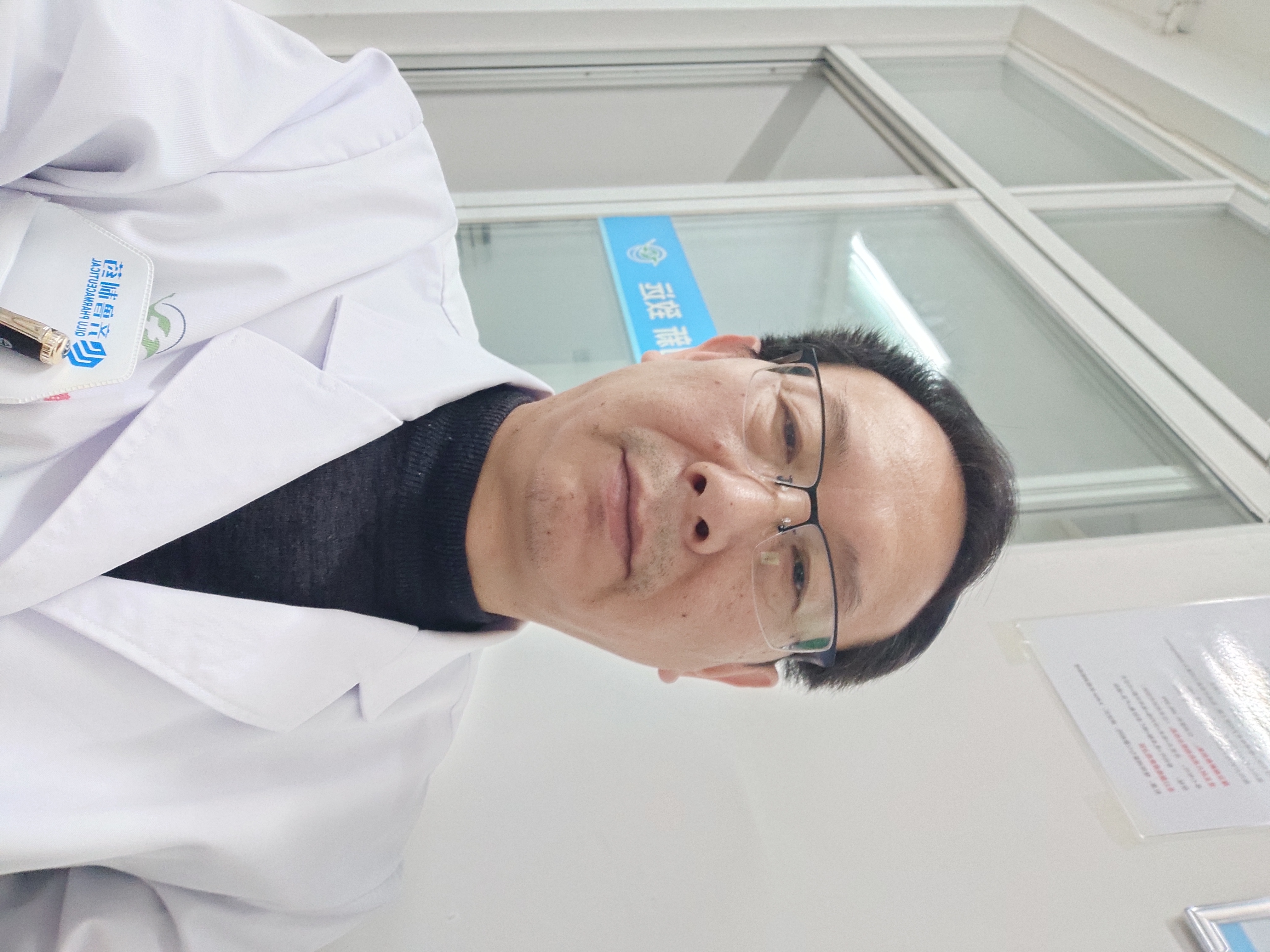 罗守江头像