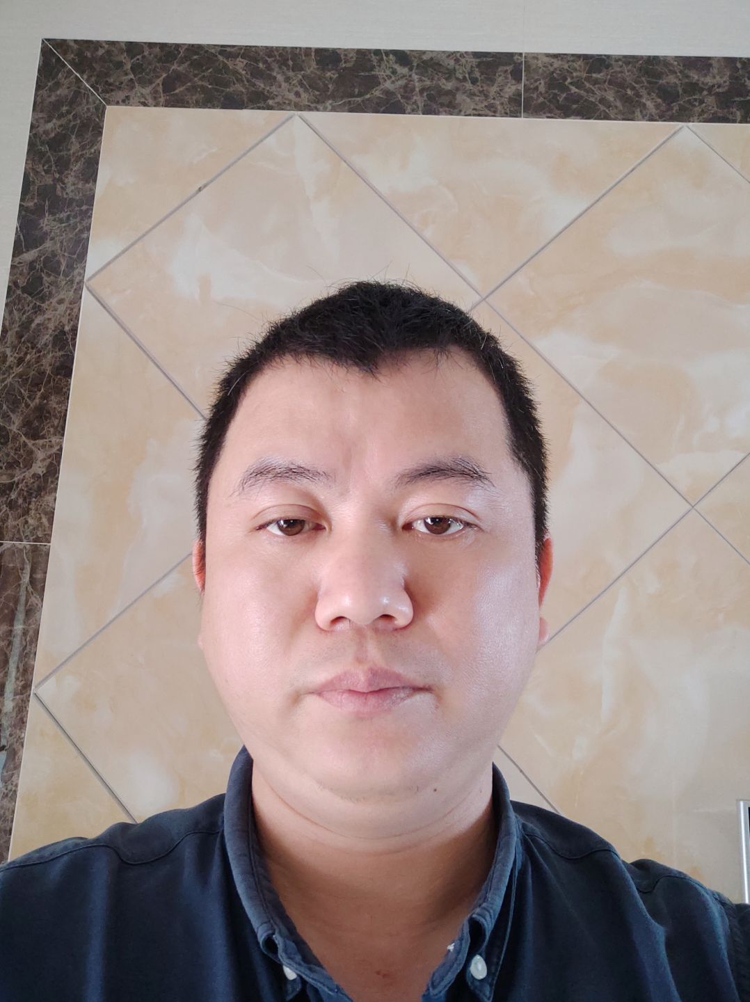 陈海锋头像