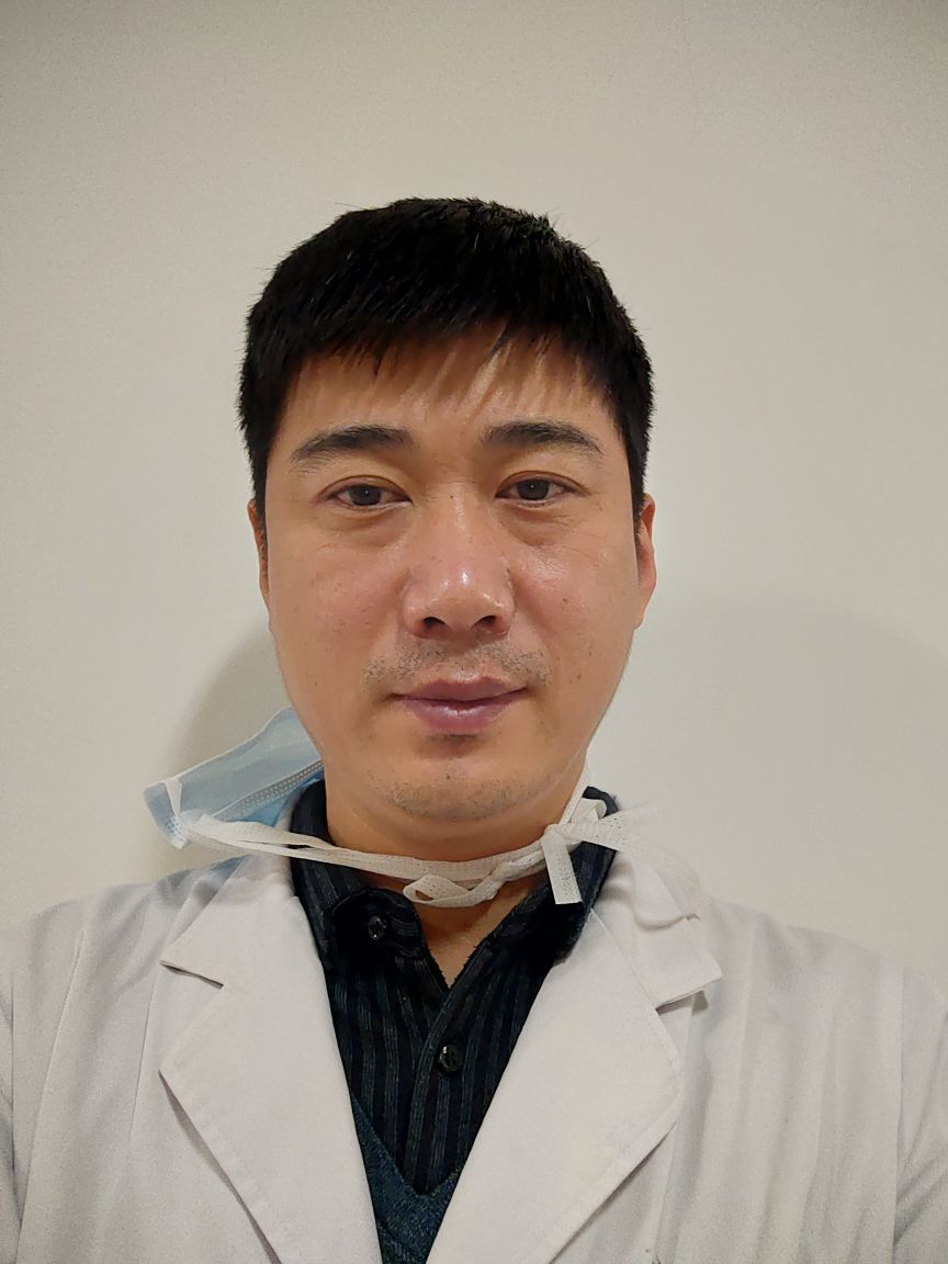 李士格头像