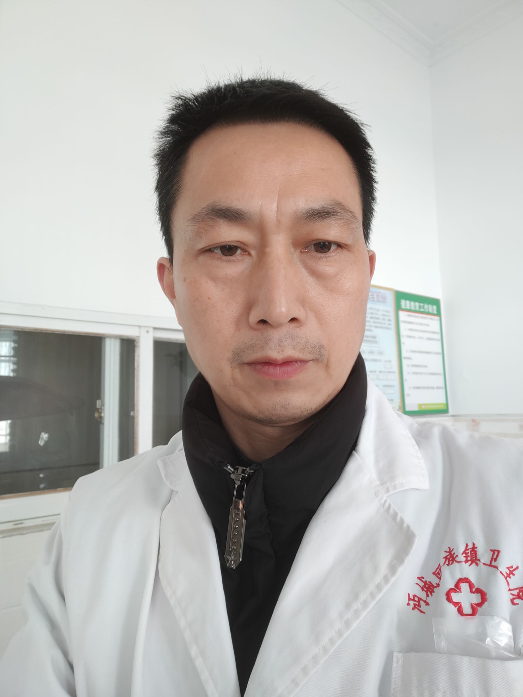 马业伟头像