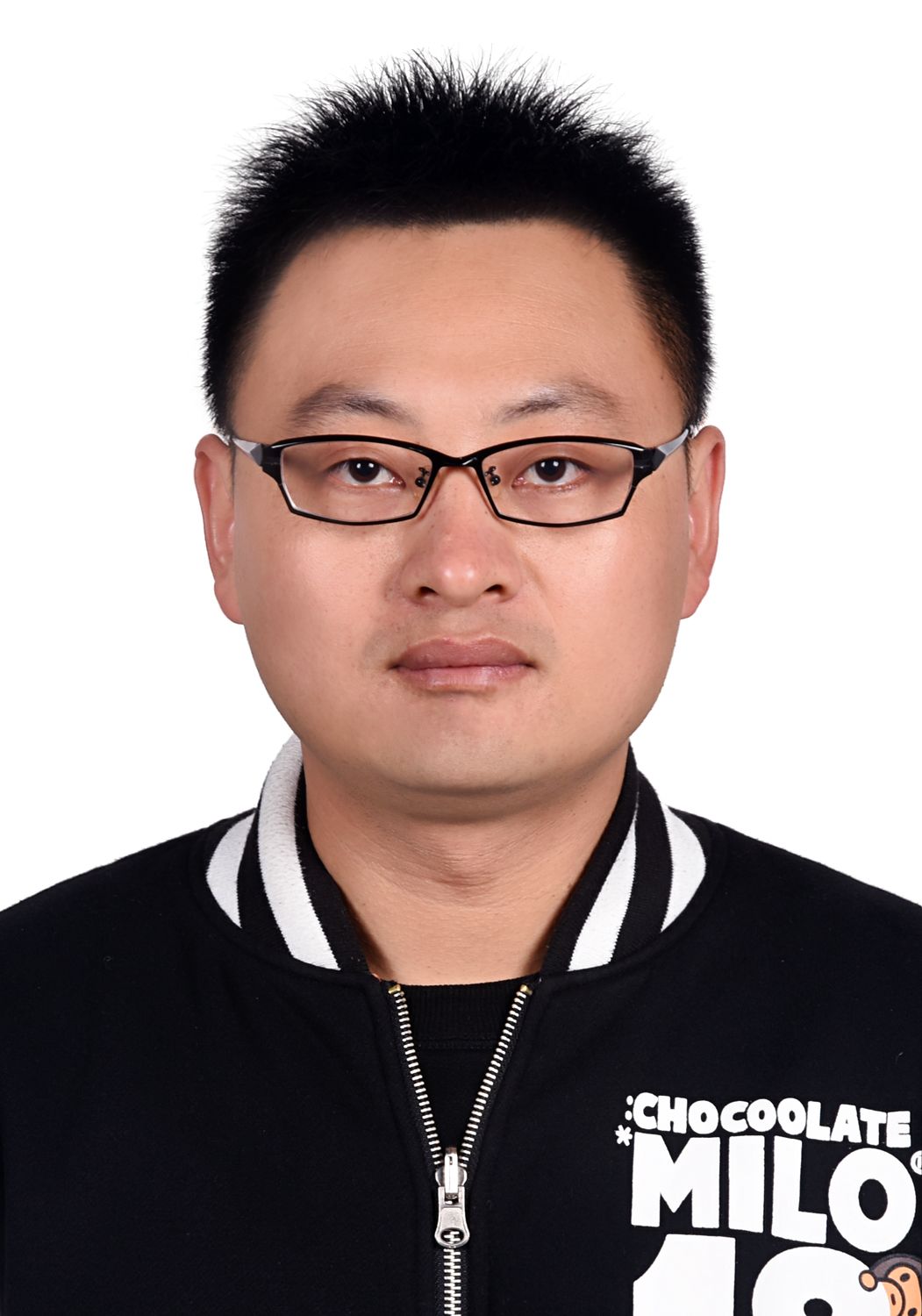 李锐头像