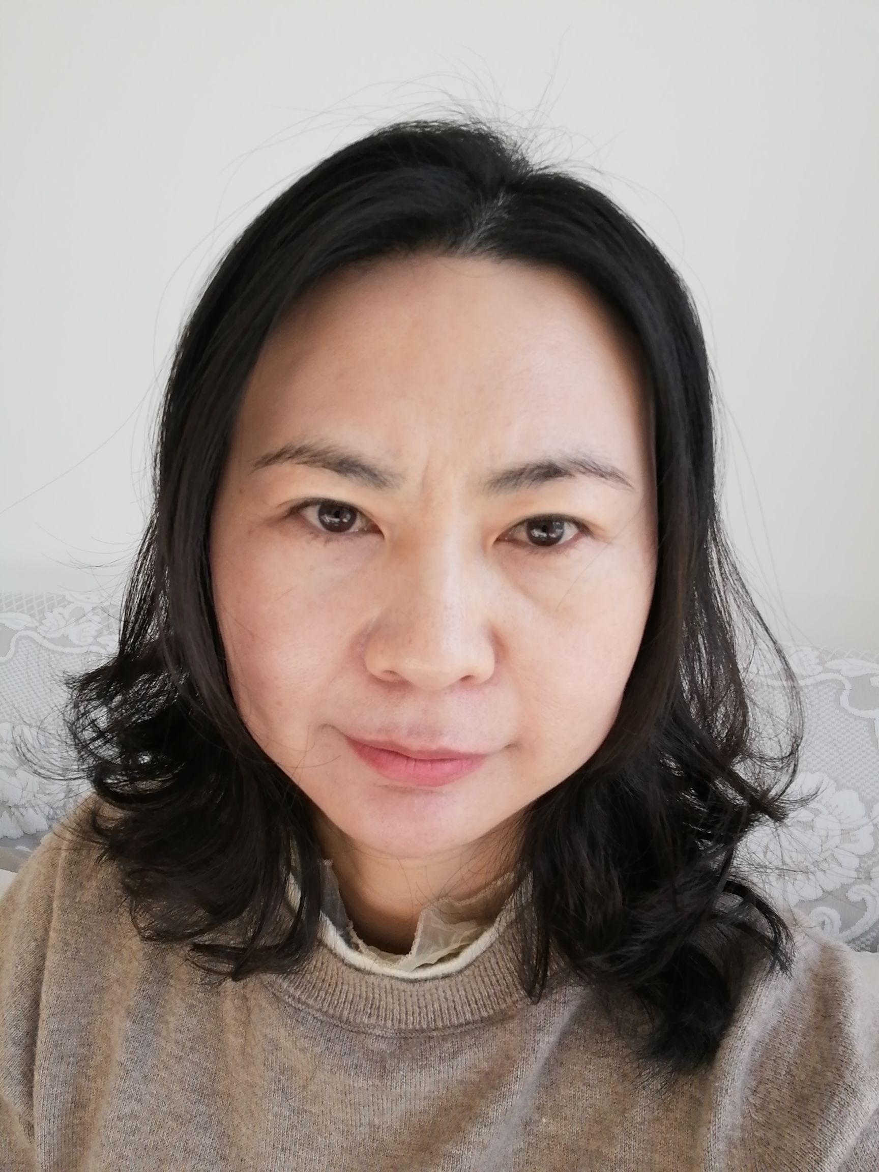 田红霞头像