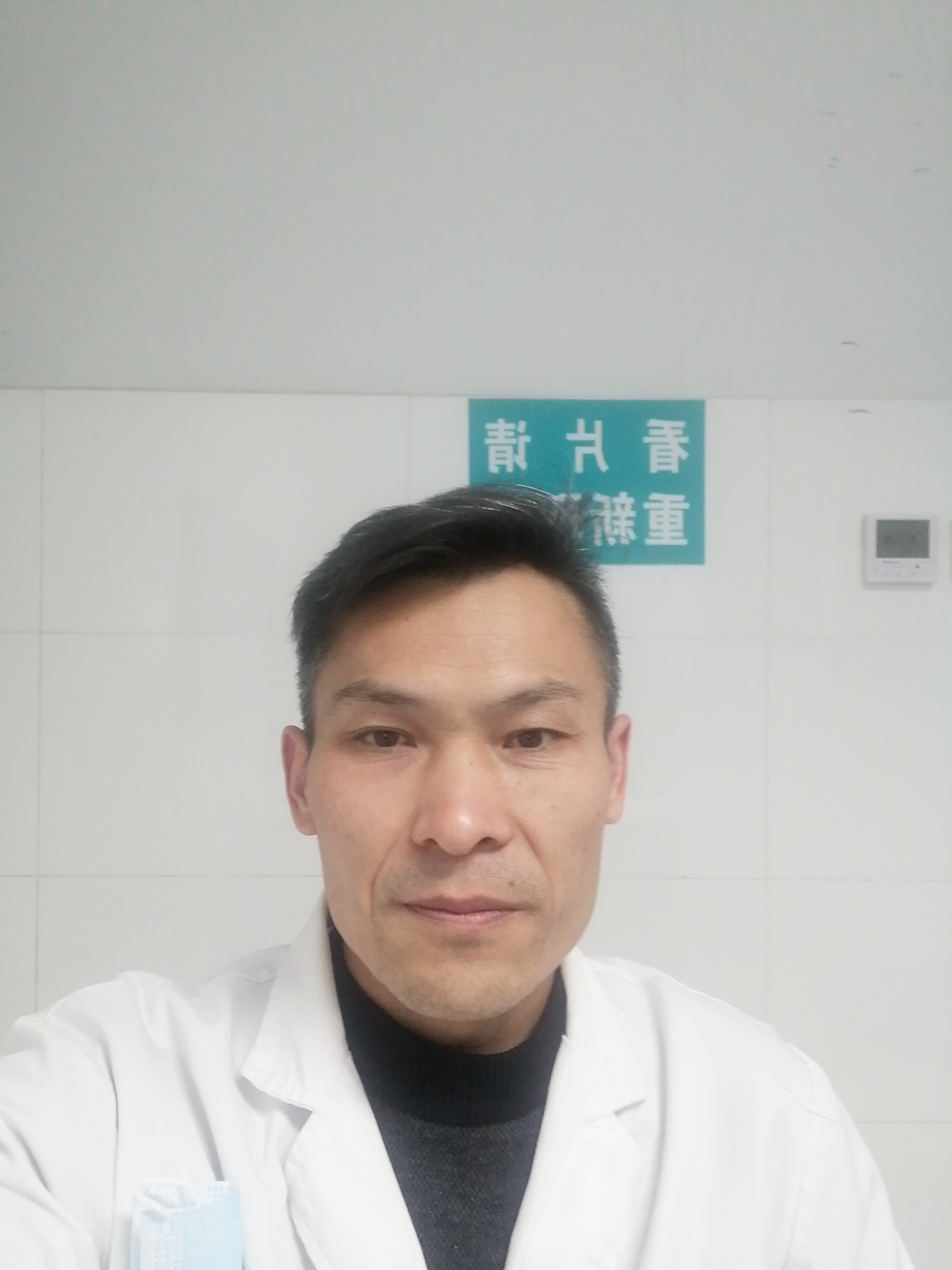 王绍刚头像