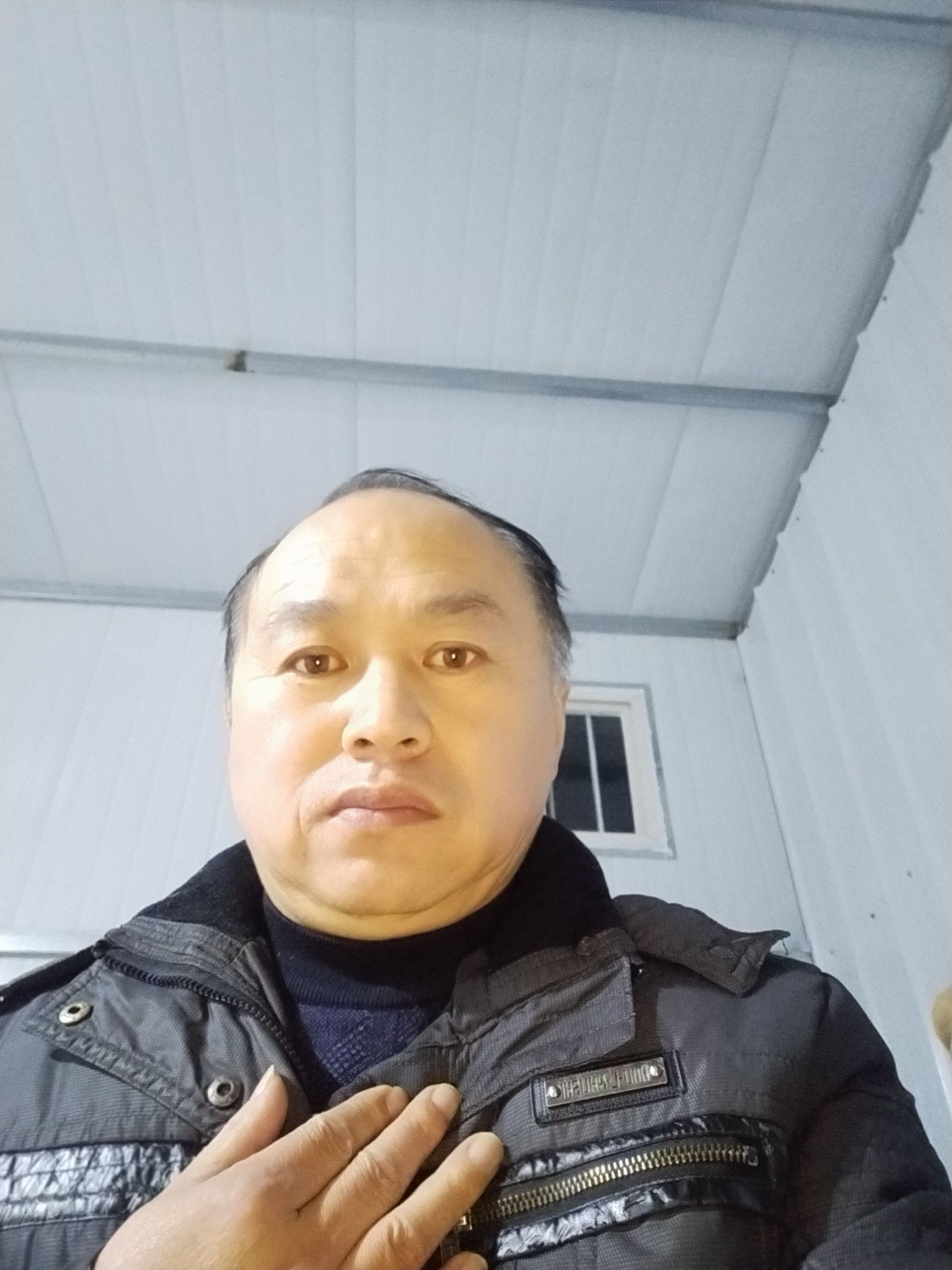 徐刚头像