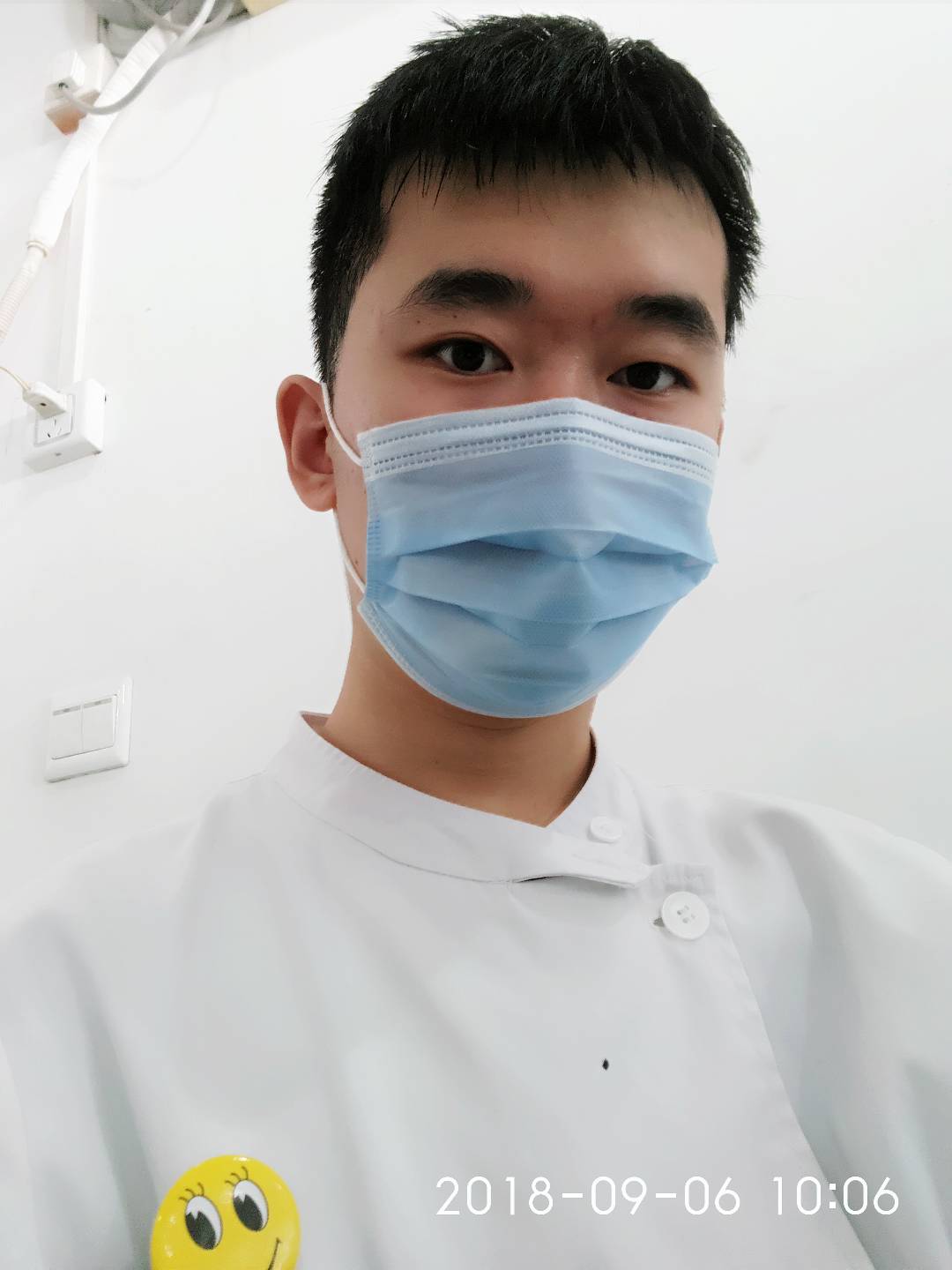 赵一鸣头像