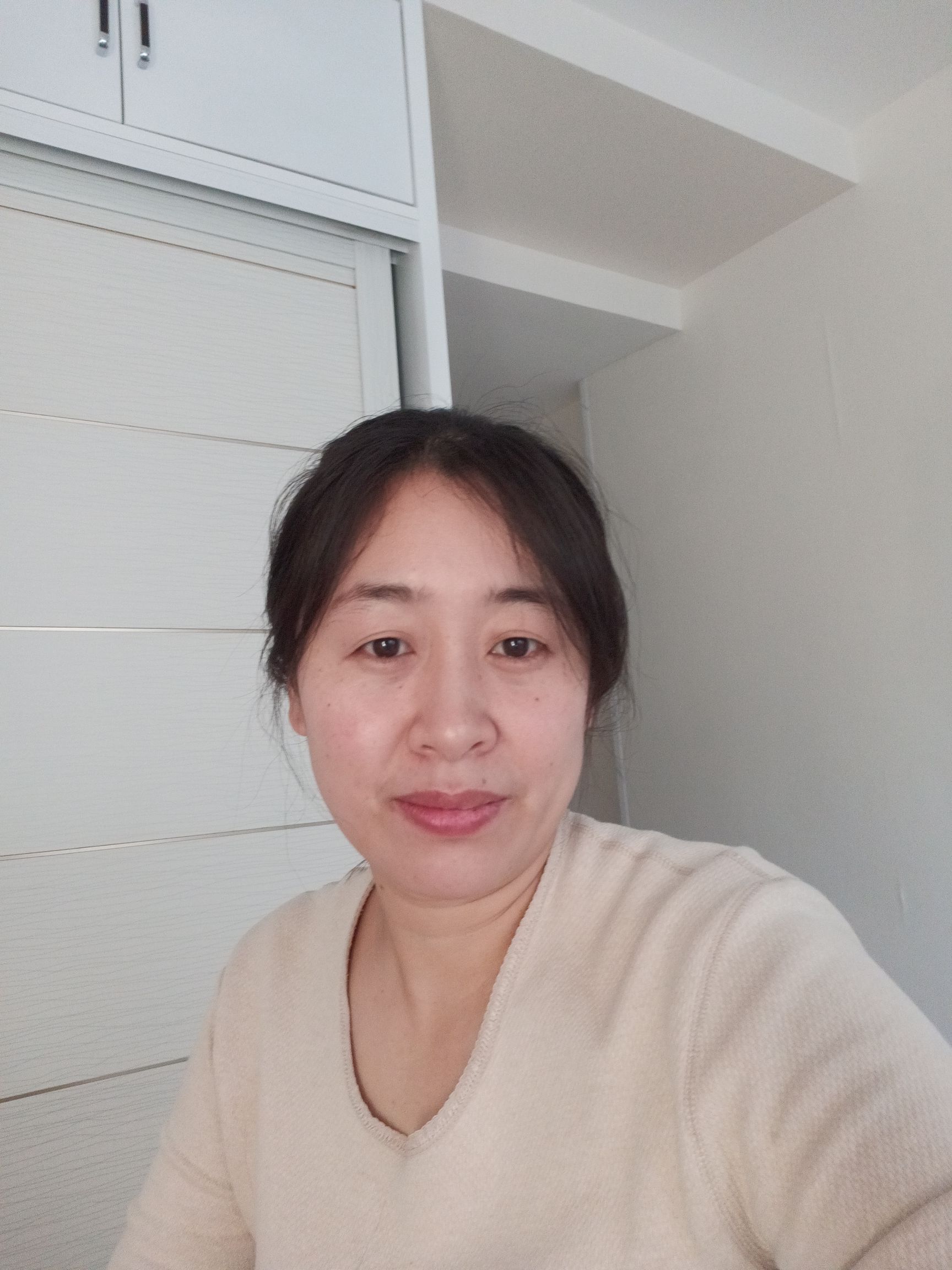 李敏娜头像