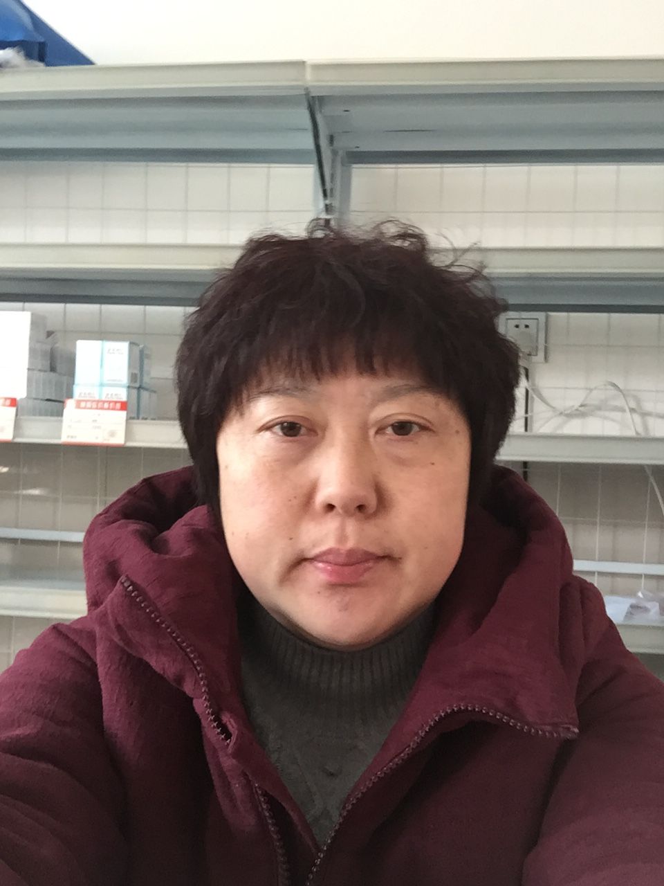 丛芳头像