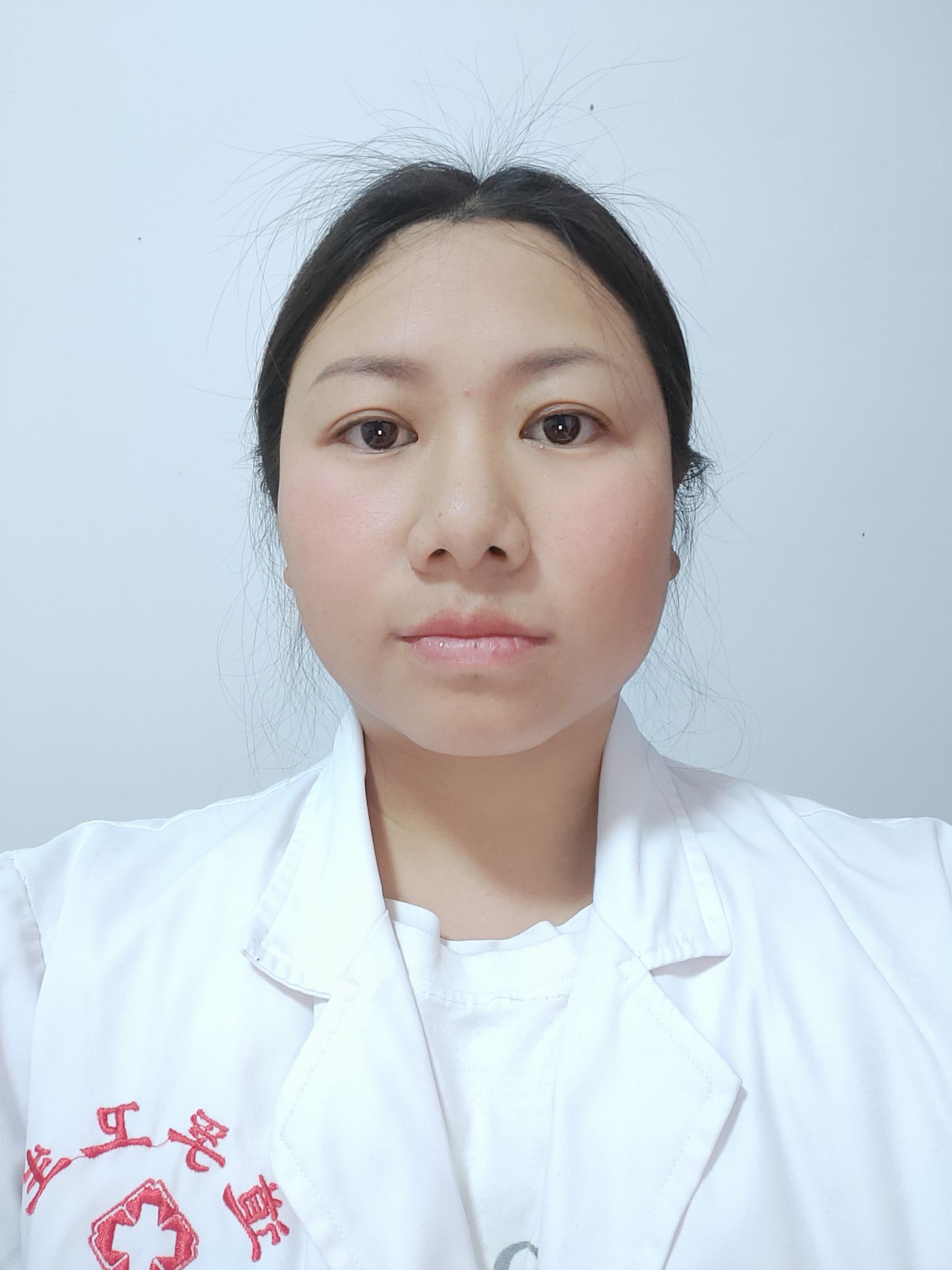 张桂花头像