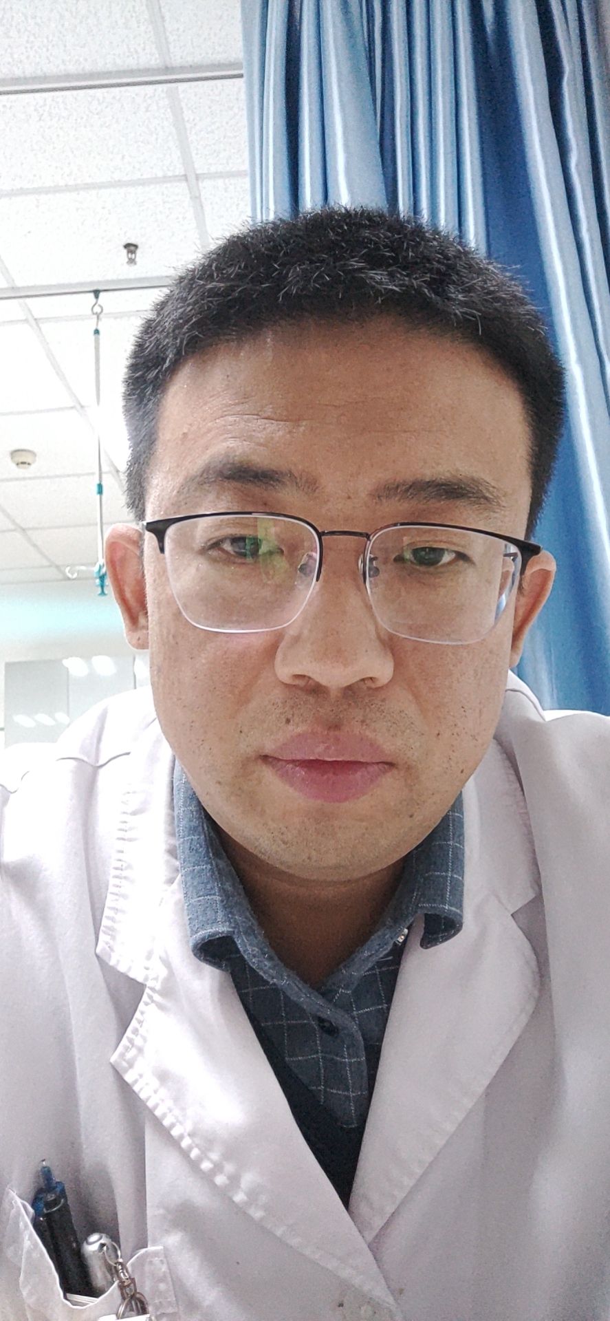 陆绘黔头像