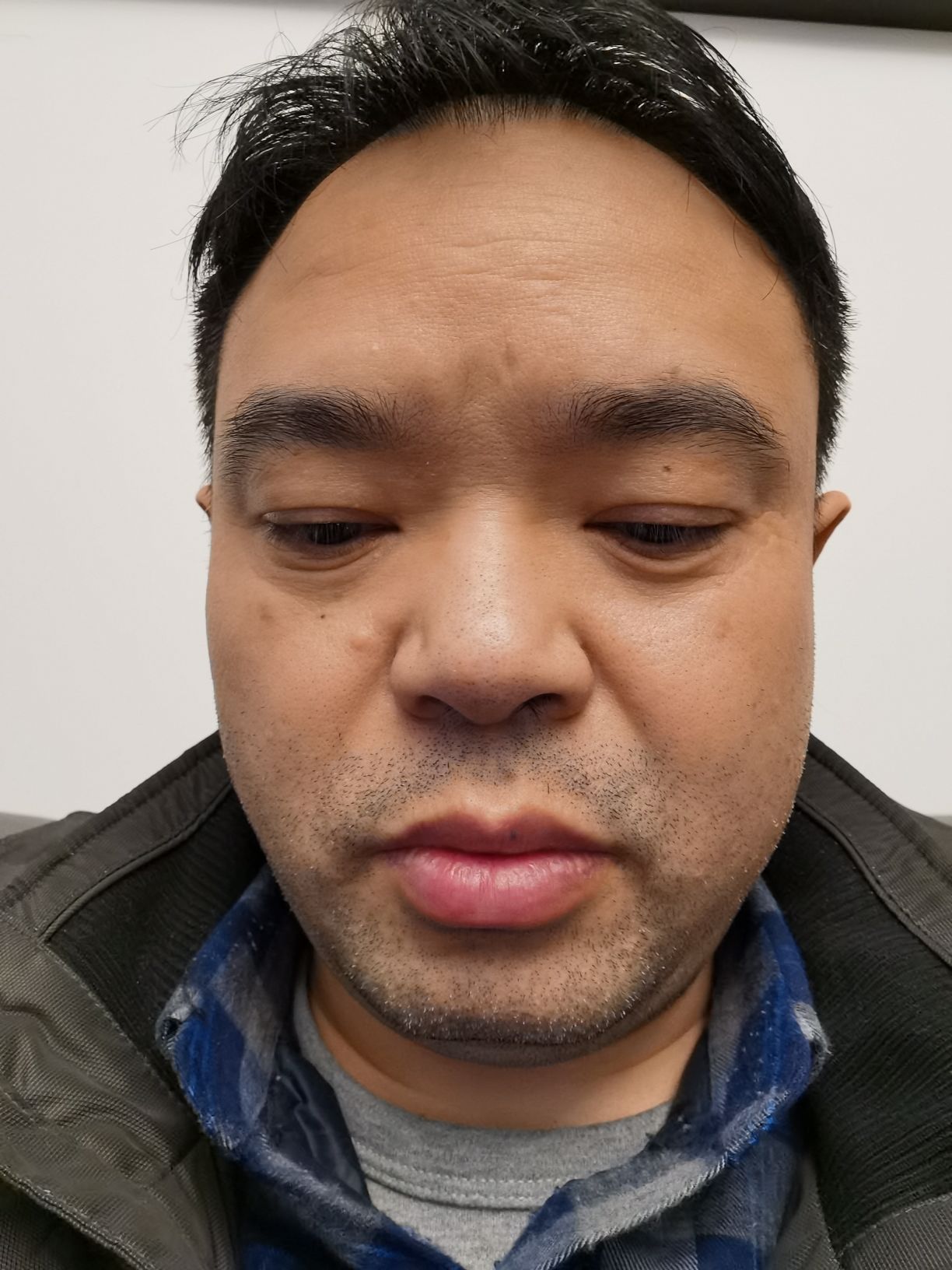 李远见头像