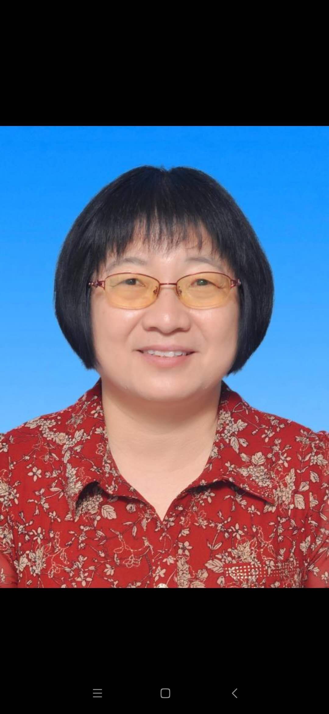 杨文芳头像
