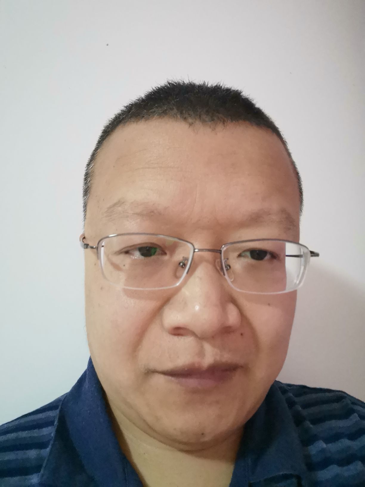 刘健超头像