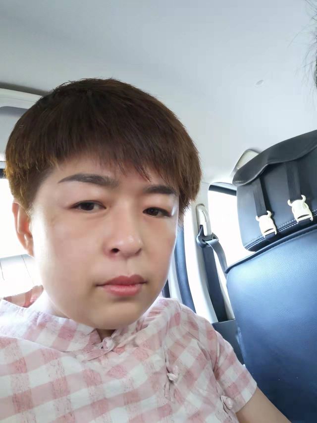 贾沙沙头像