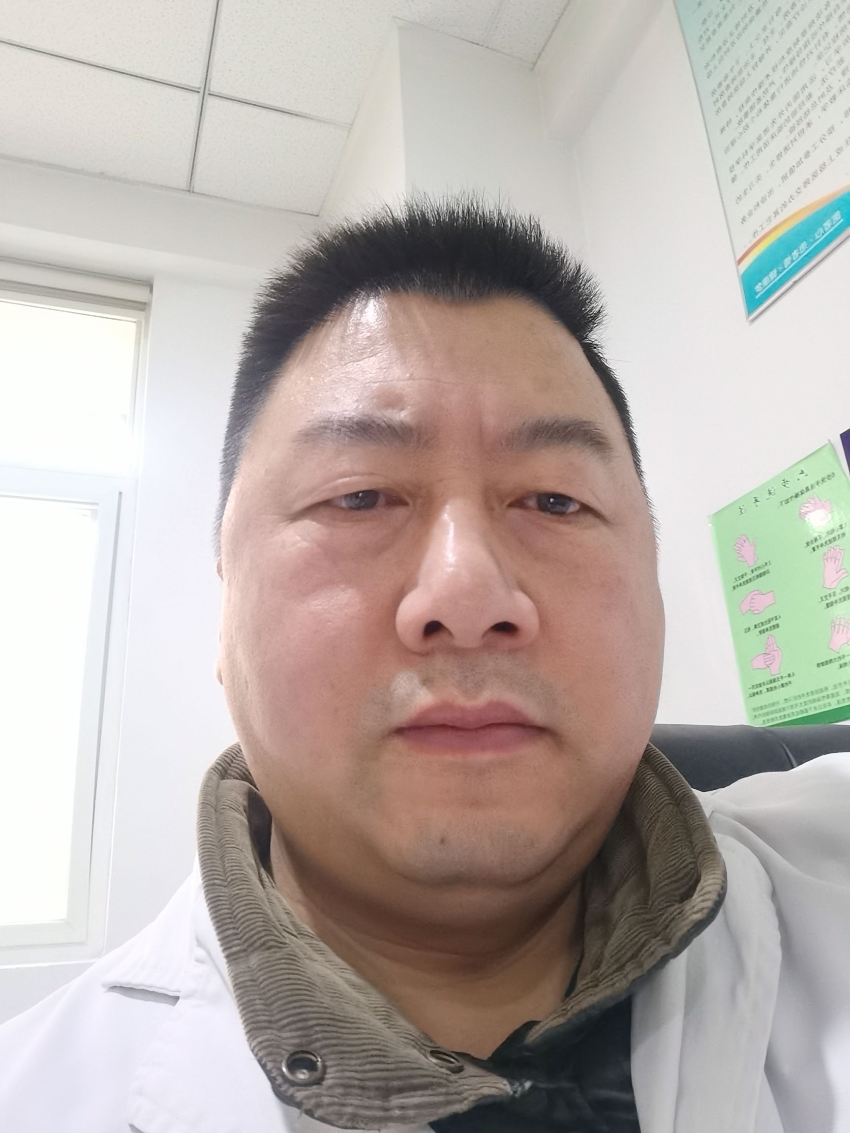 钱玉龙头像