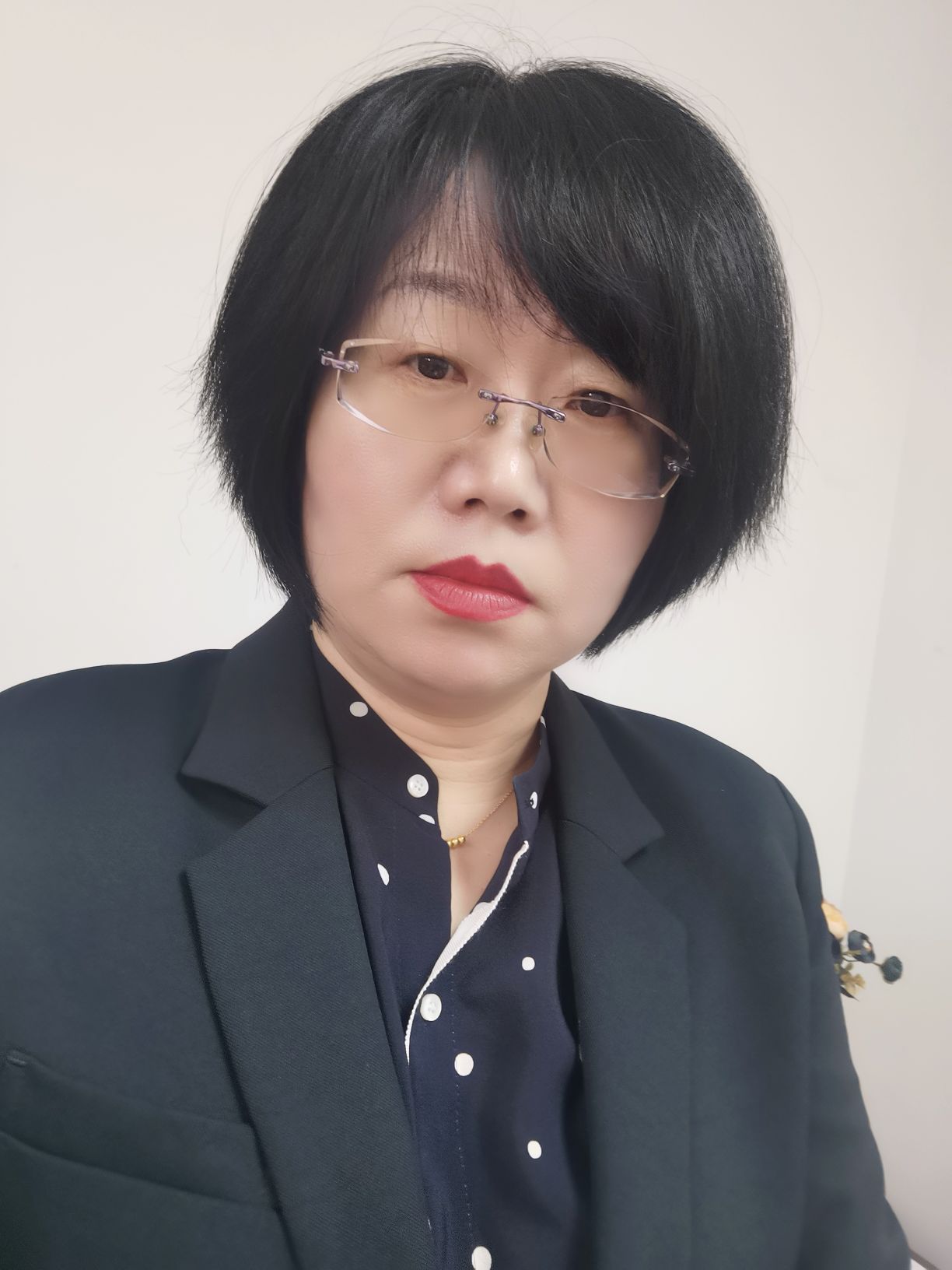 吉桂琴头像