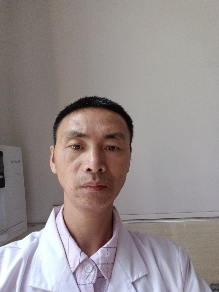 唐序兵头像