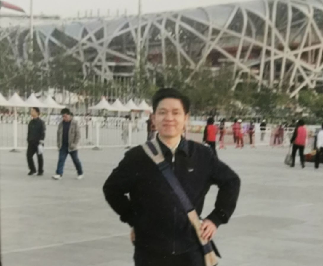 张新文头像
