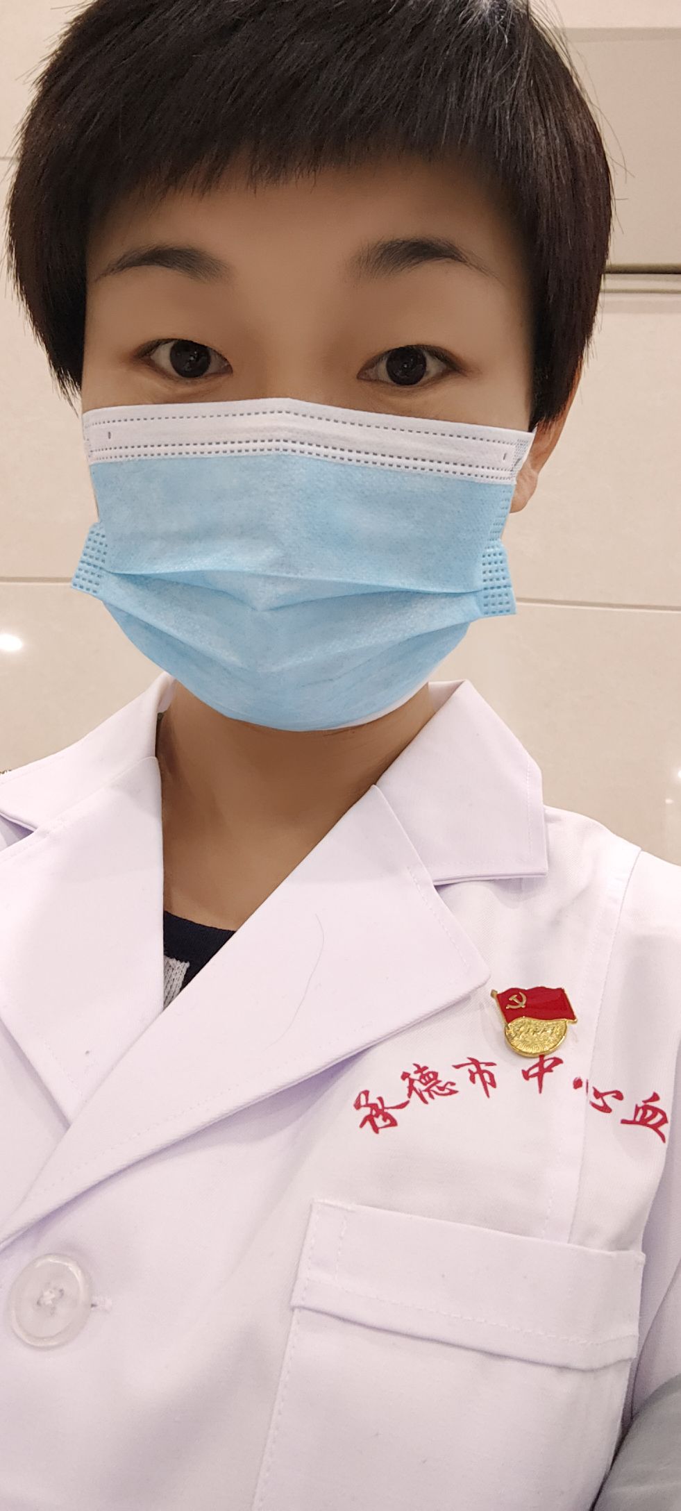 刘明丽头像