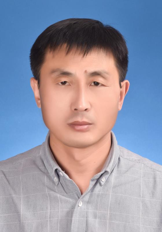 孙超头像