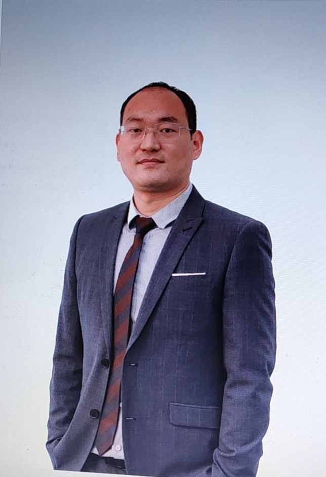 李卫平头像