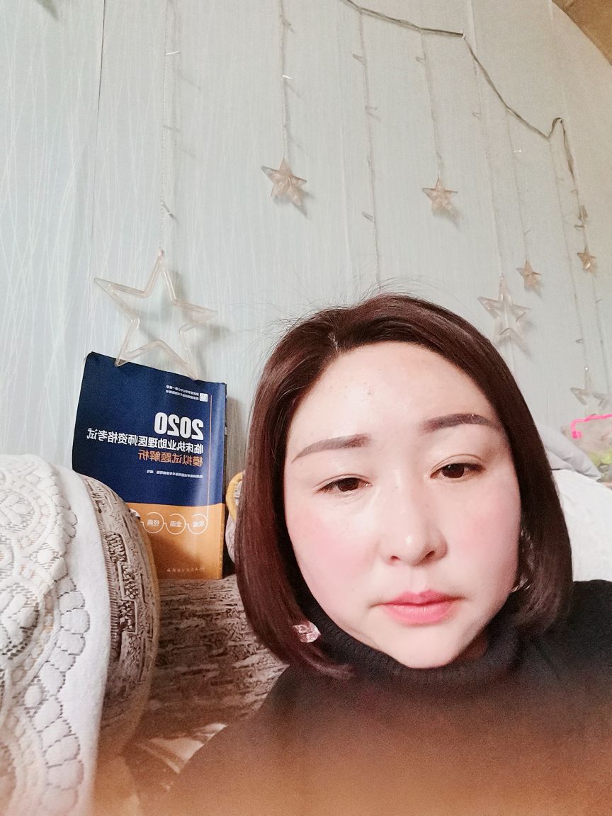 刘丽头像