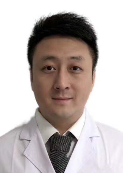 董闯头像
