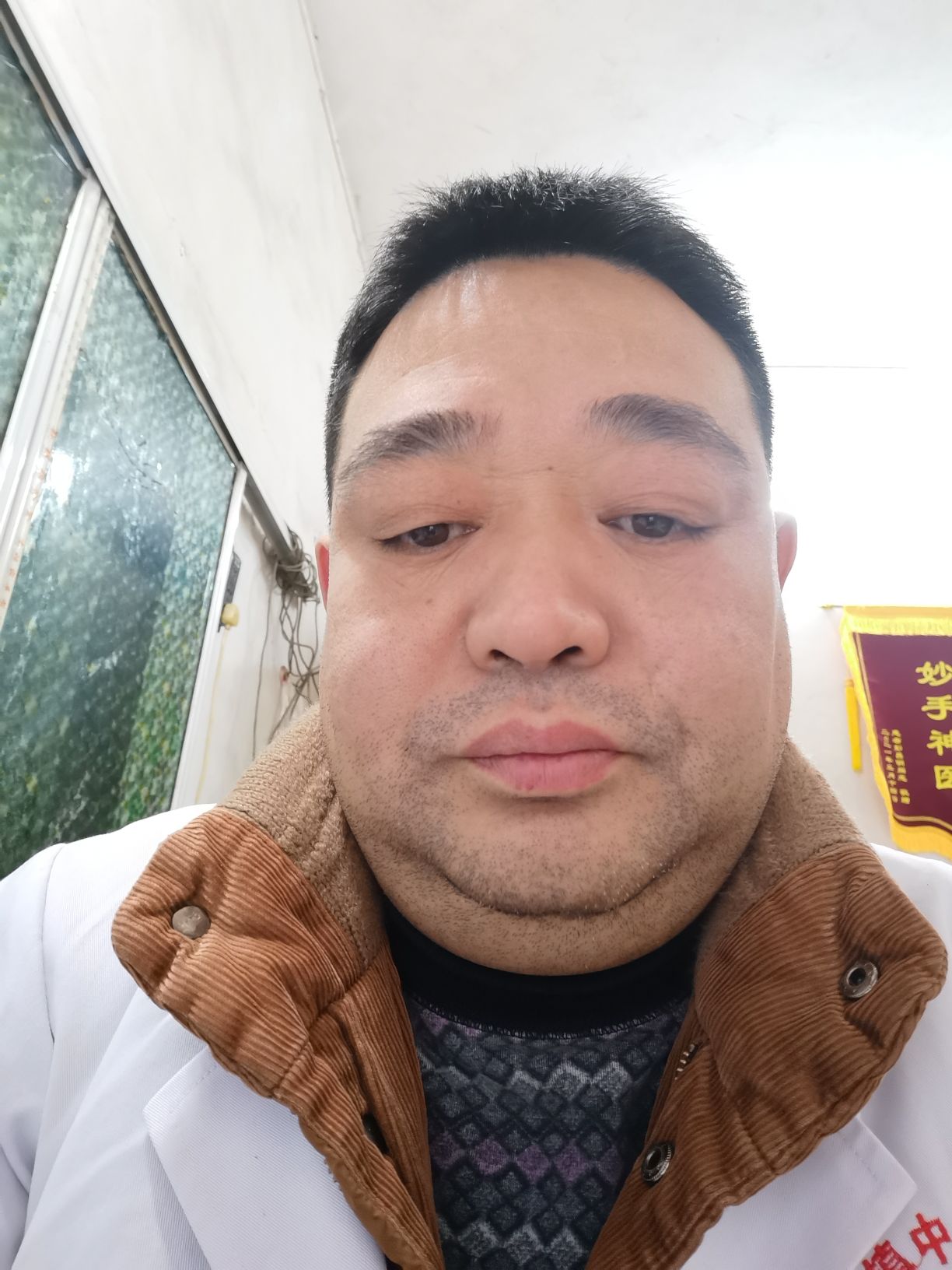 廖代和头像