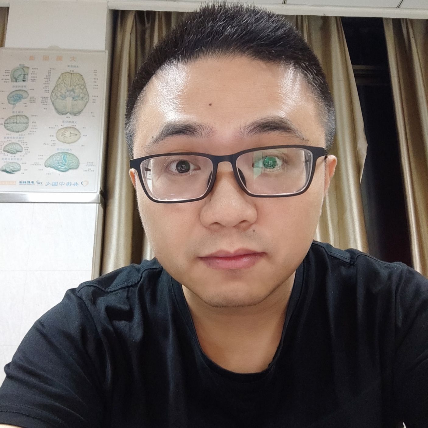 许成贵头像