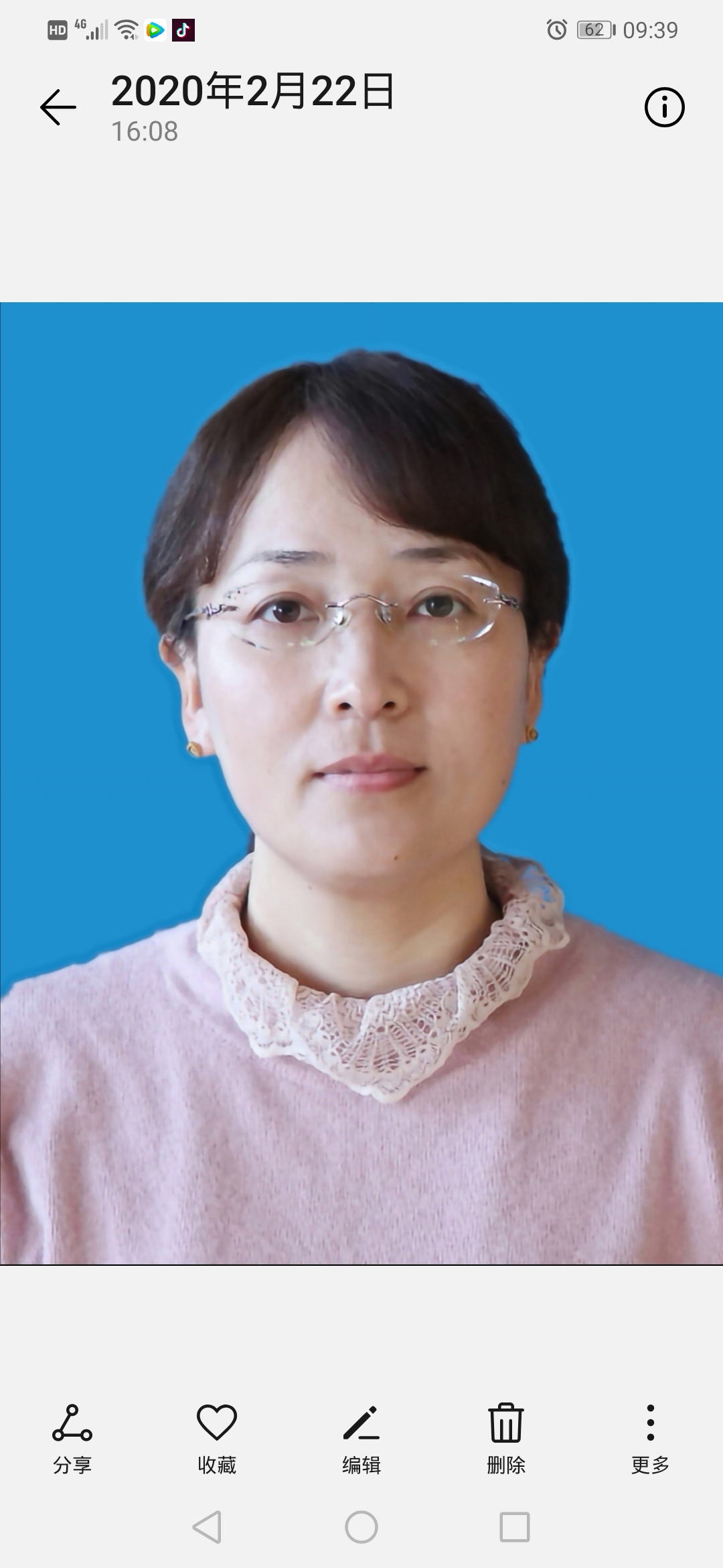 谭晓头像