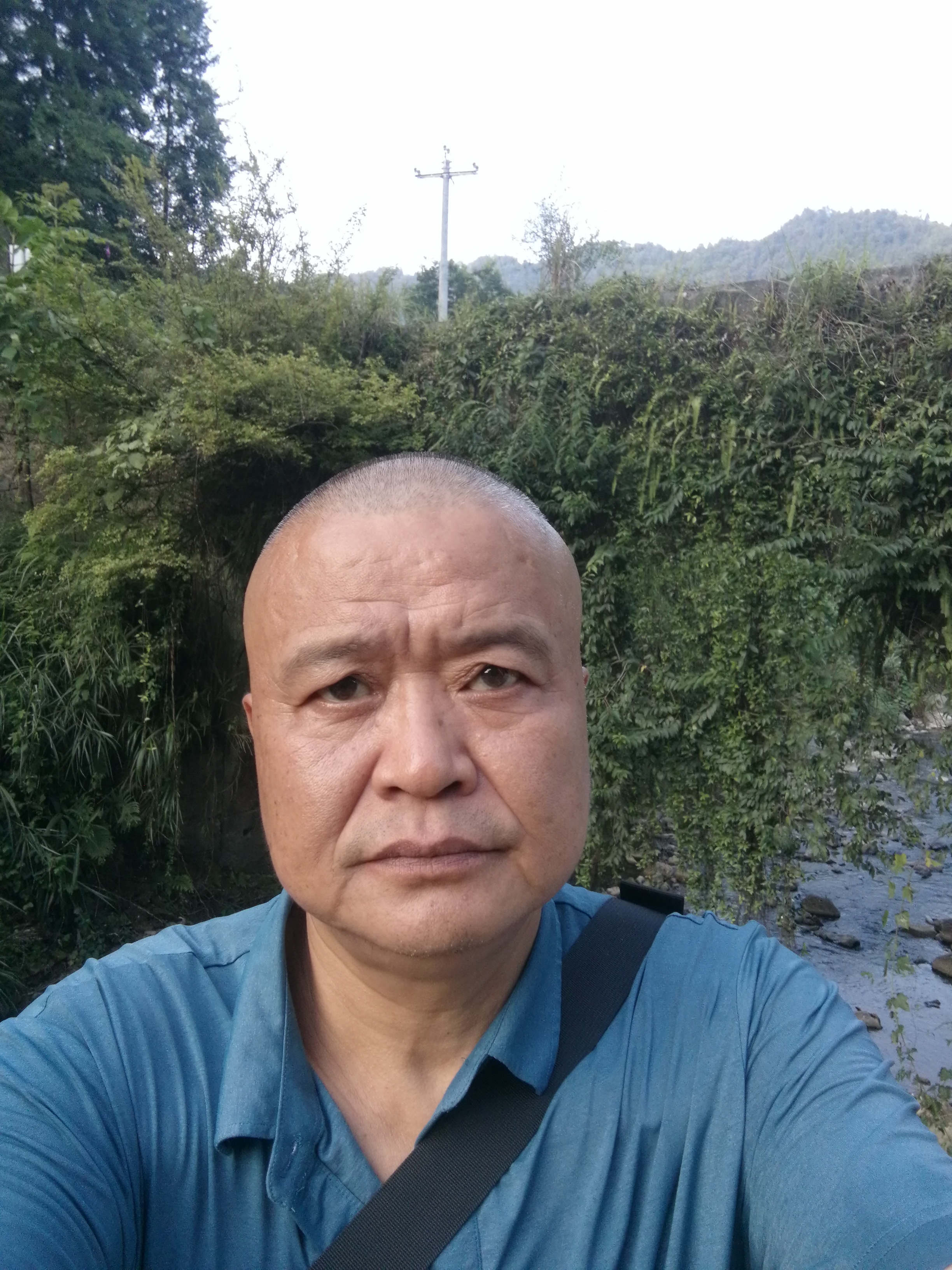 周长勇头像