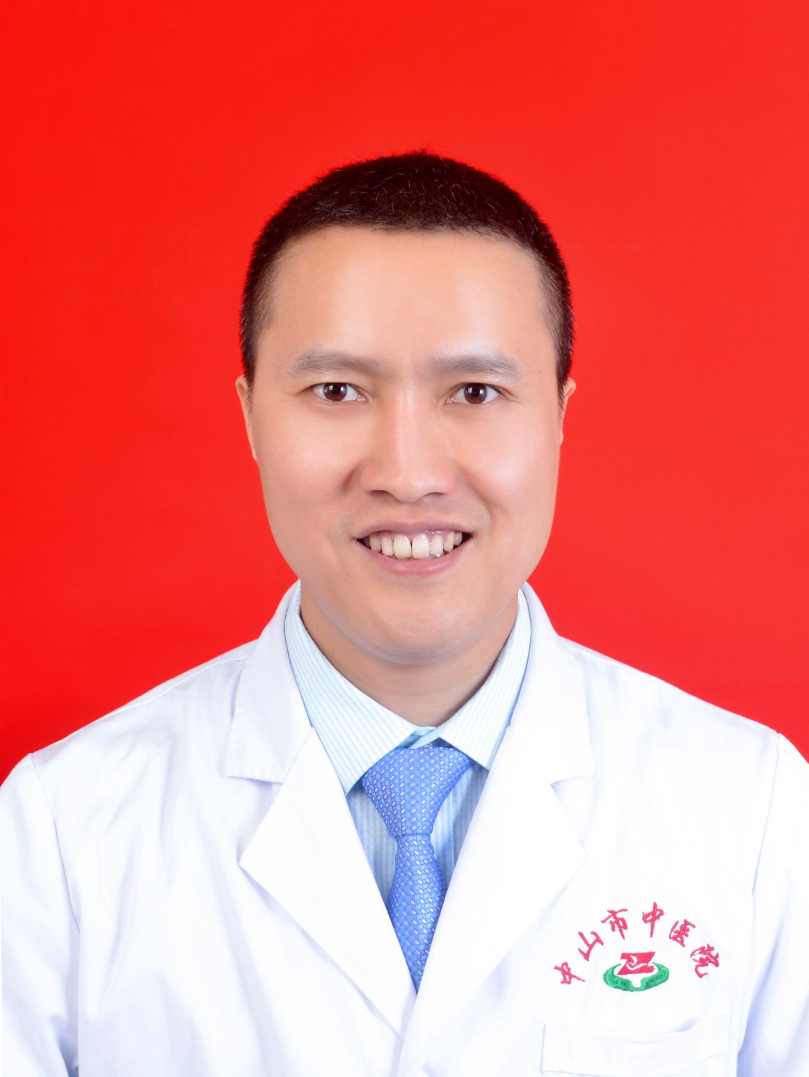 李建功头像