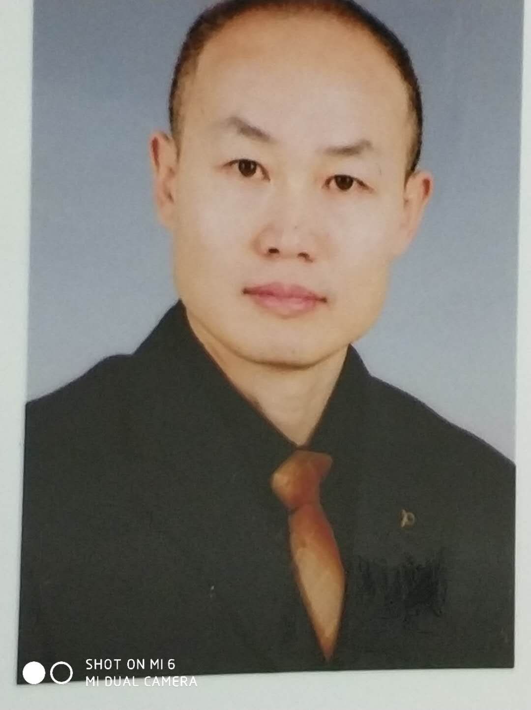 潘维亮头像
