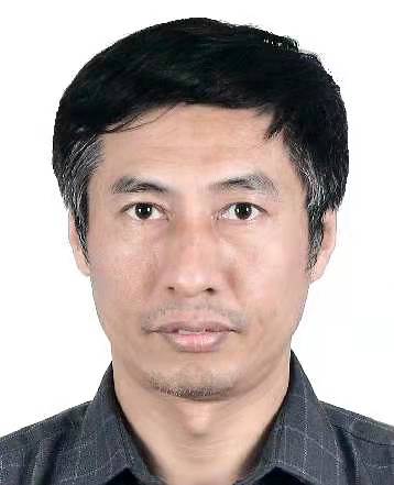 邓小田头像