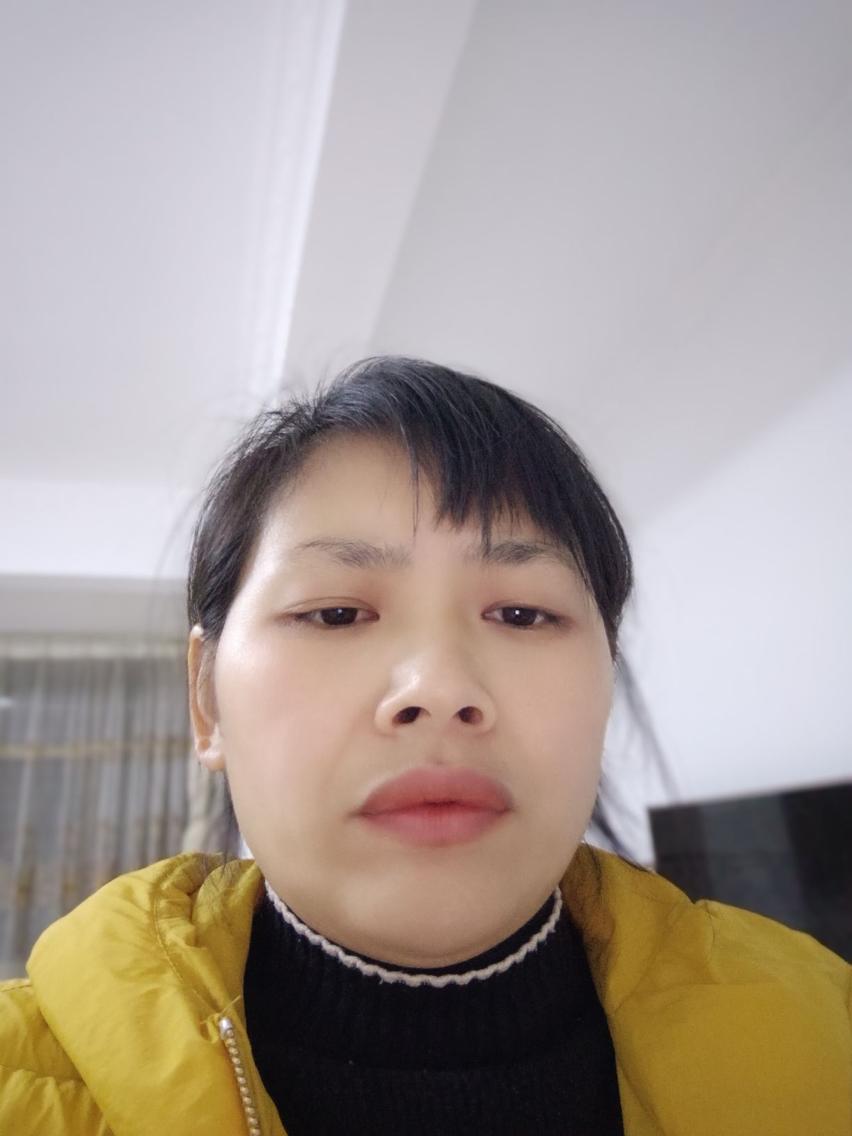 李爱秀头像