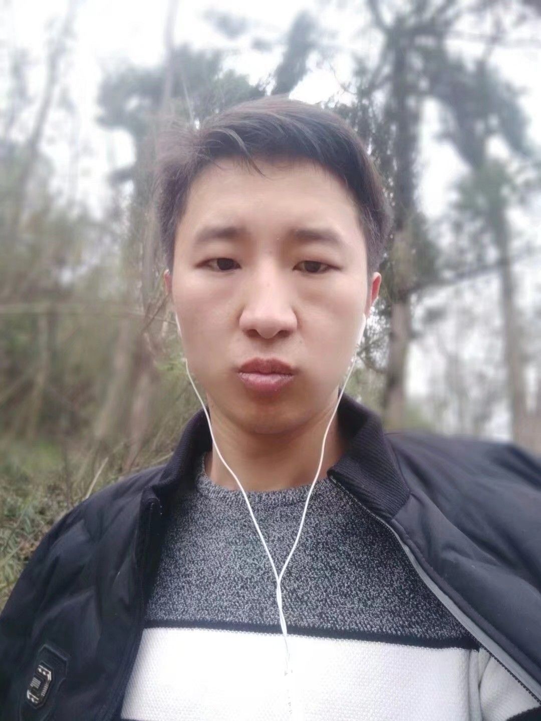 刘一锋头像