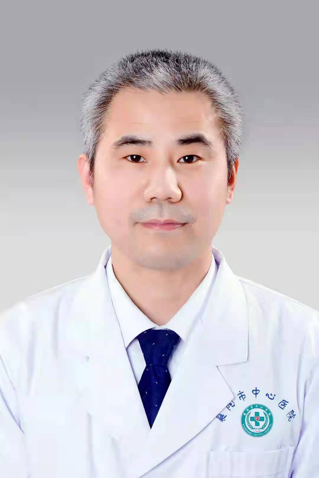 王峰头像