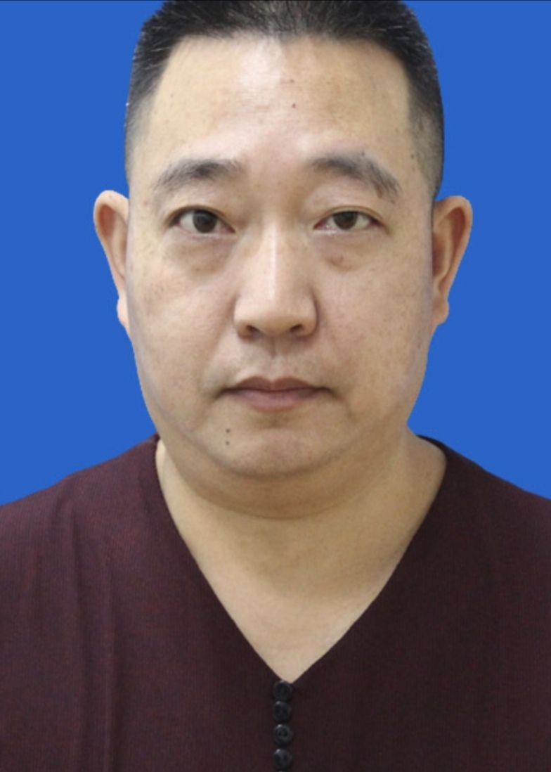 刘向勇头像