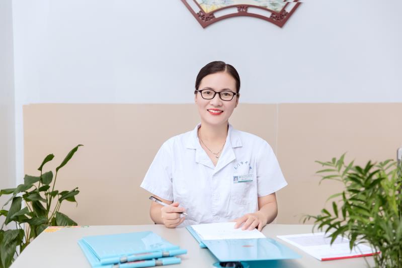 洪小琴头像