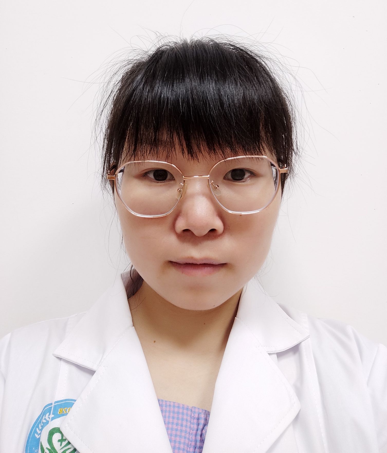 廖娅玲头像