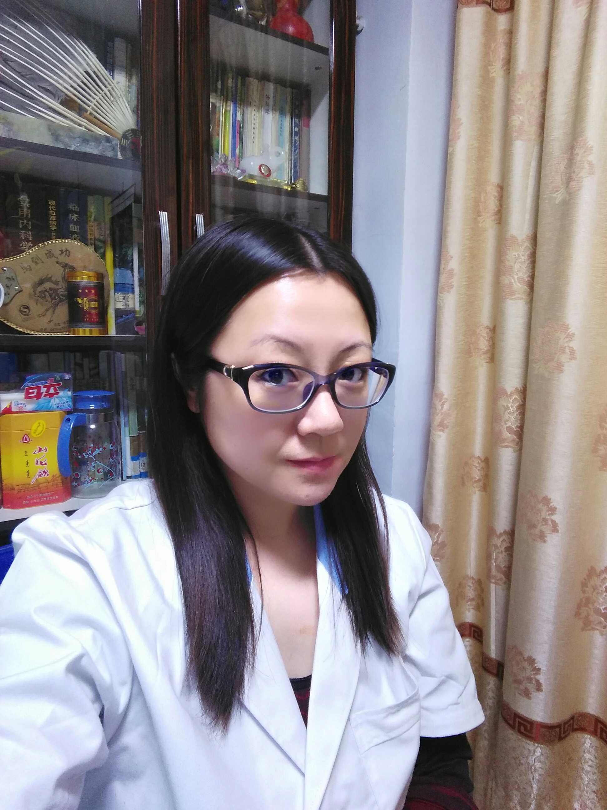 王兵头像