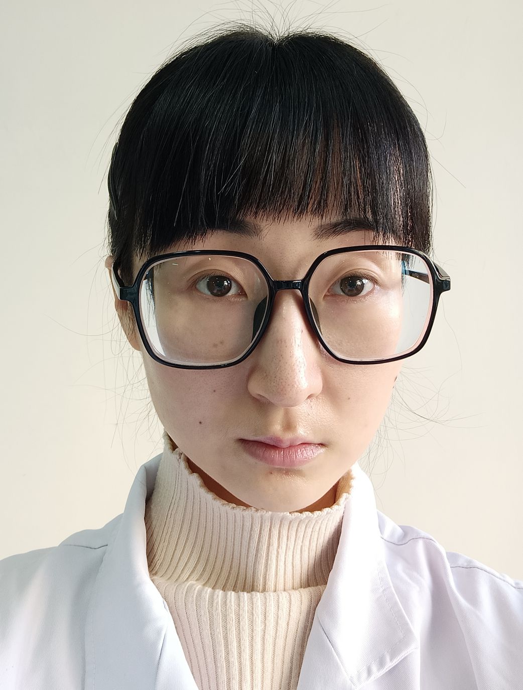 赵莹头像