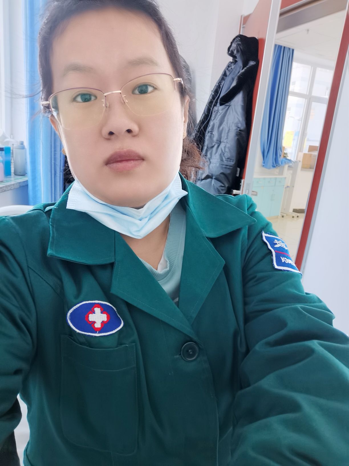 崔晓倩头像
