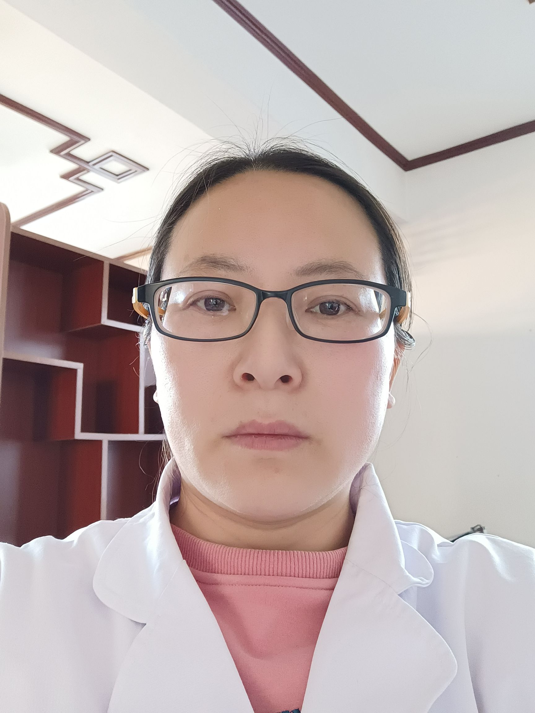 张晓娜头像