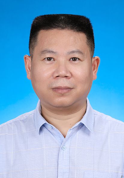 熊叶野头像